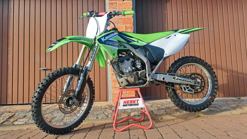 Kawasaki KXF KX 250 F Motocross Rmz Crf Sxf Yz F 2005 — engine