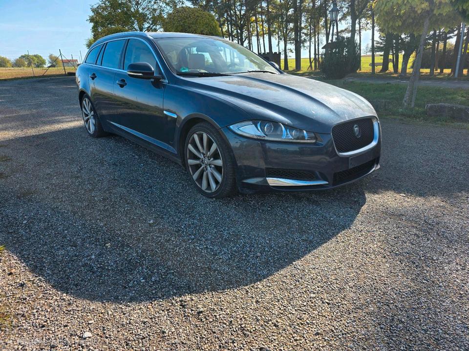 Jaguar XF 2013 — фото 7