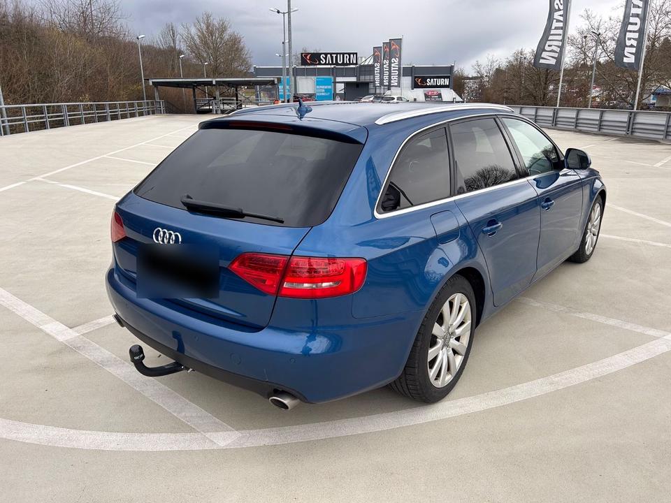 Audi A4 2011 — photo 14