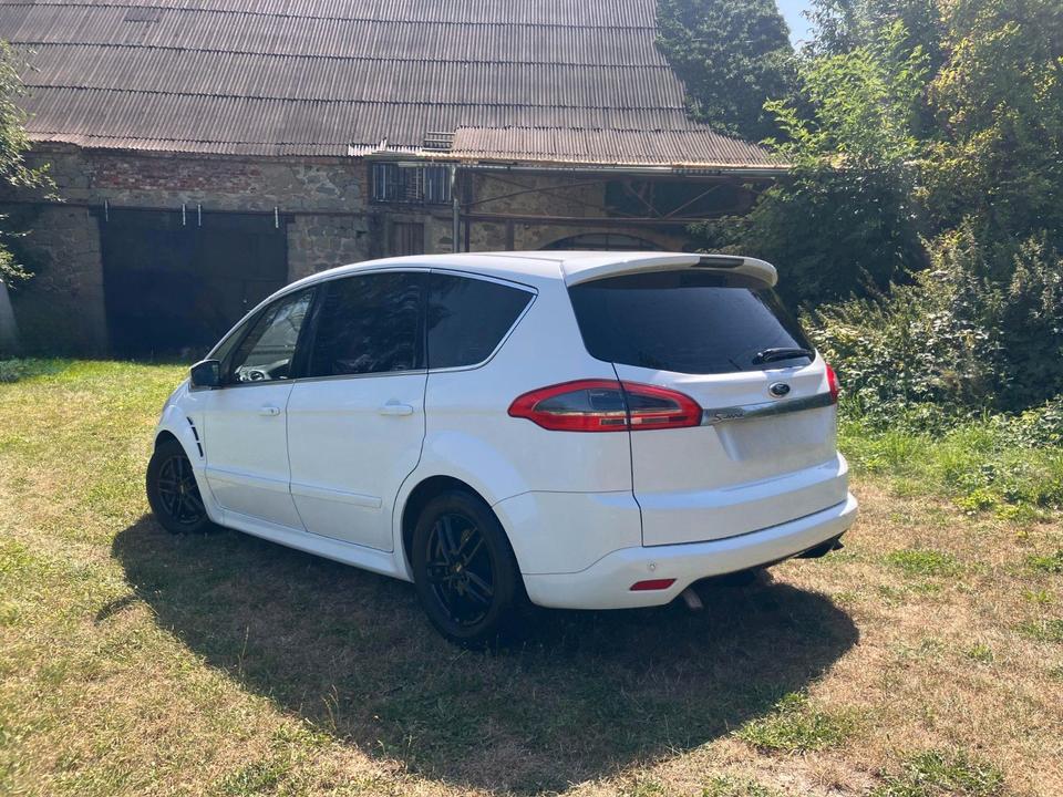 Ford S-Max 2010 — photo 6