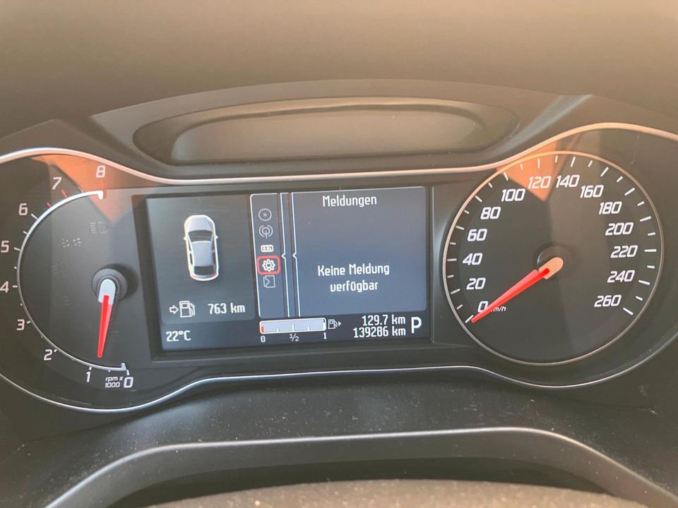 Ford S-Max 2010 — photo 7