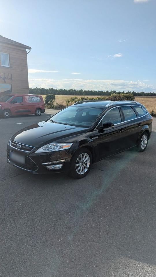 Ford Mondeo 2011 — engine