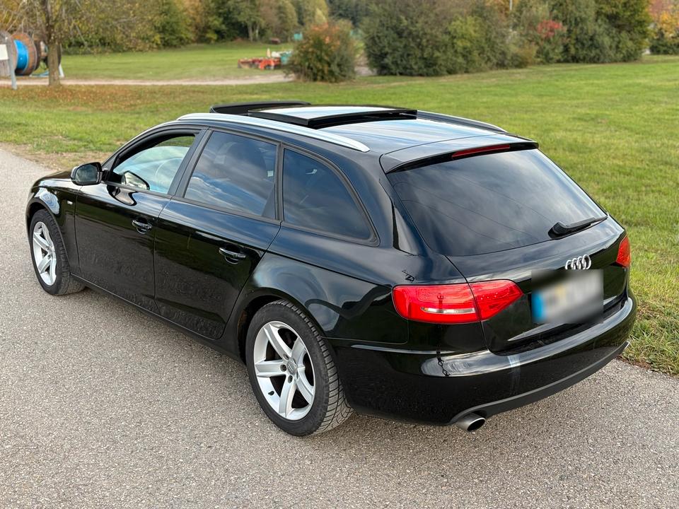 Audi A4 2010 — двигун