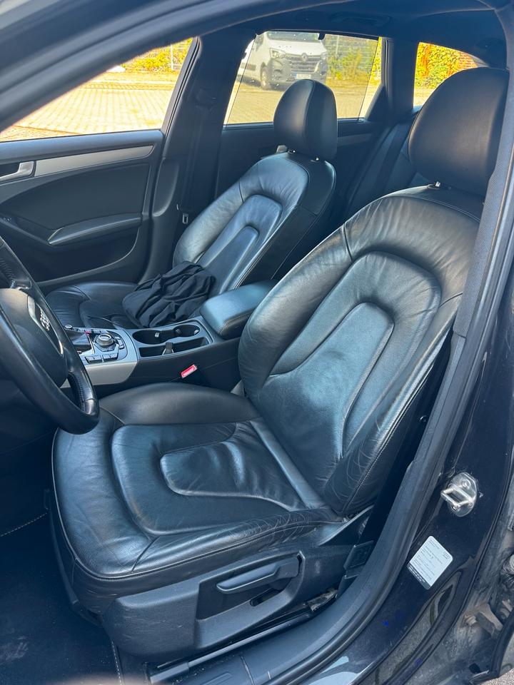 Audi A4 2008 — photo 9