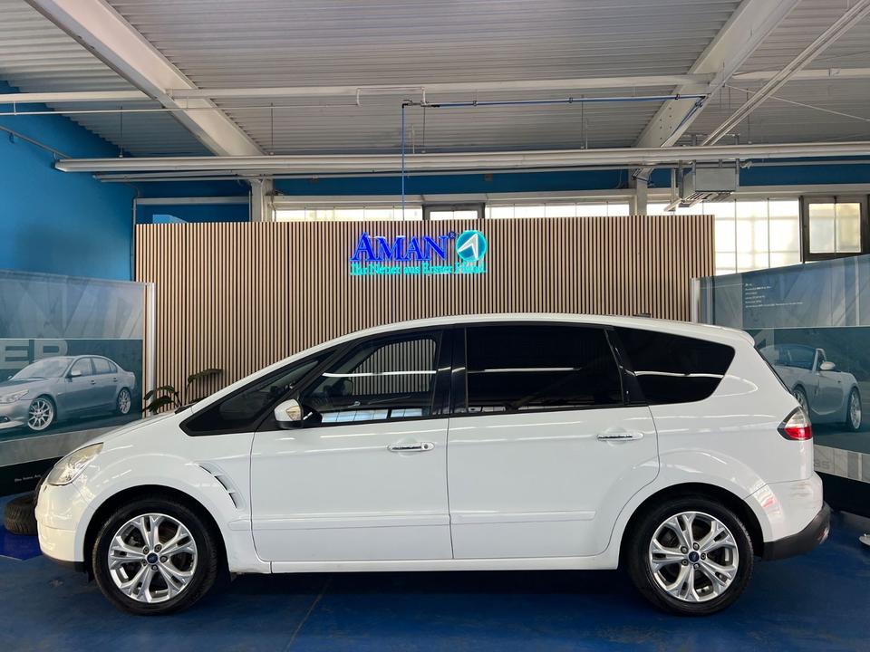 Ford S-Max, 2009