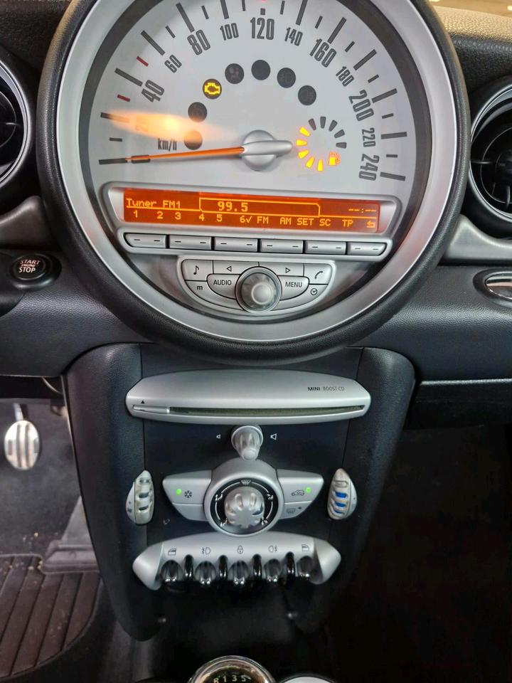 Mini Cooper 2007 — photo 12