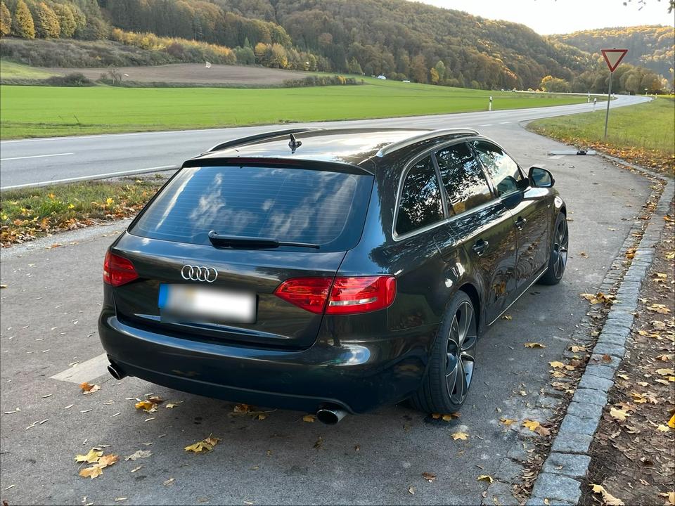 Audi A4 2008 — photo 6