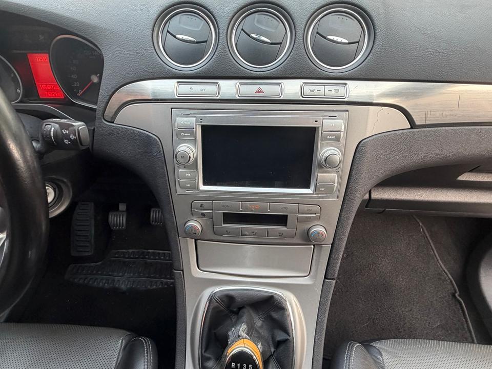 Ford S-Max 2007 — photo 10