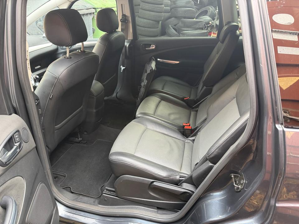 Ford S-Max 2007 — photo 12