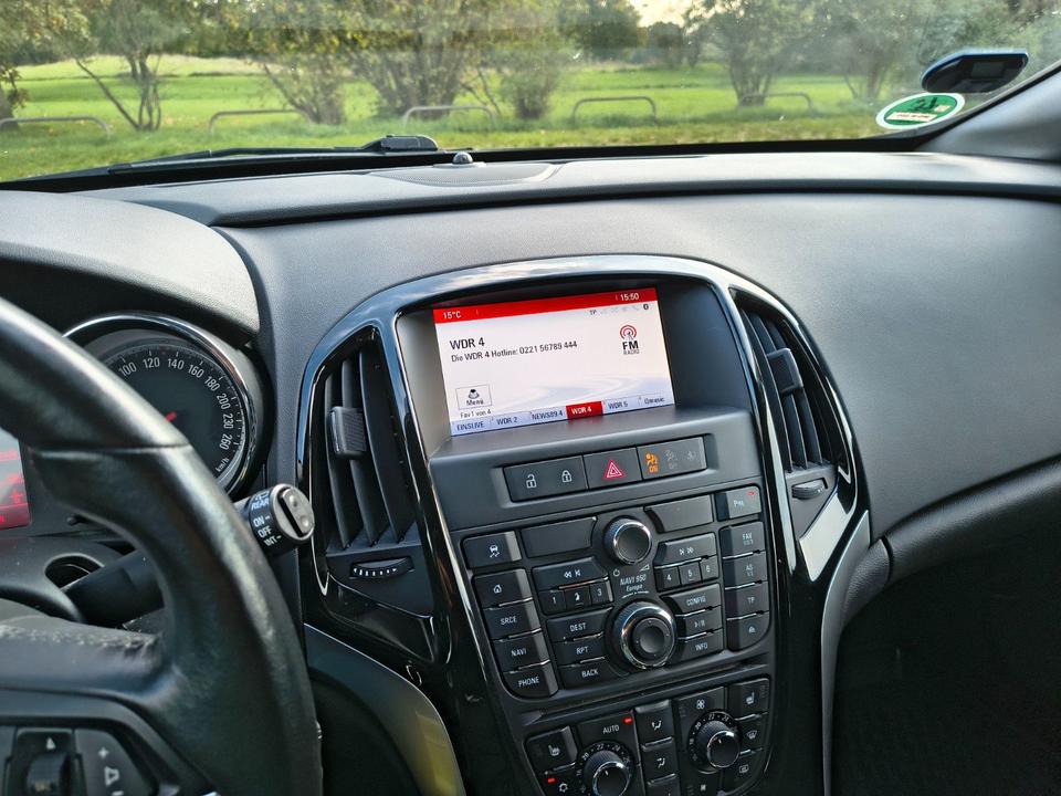 Opel Astra 2015 — photo 7