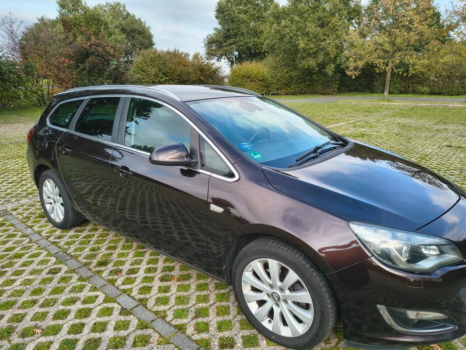 Opel Astra 2015 — photo 8