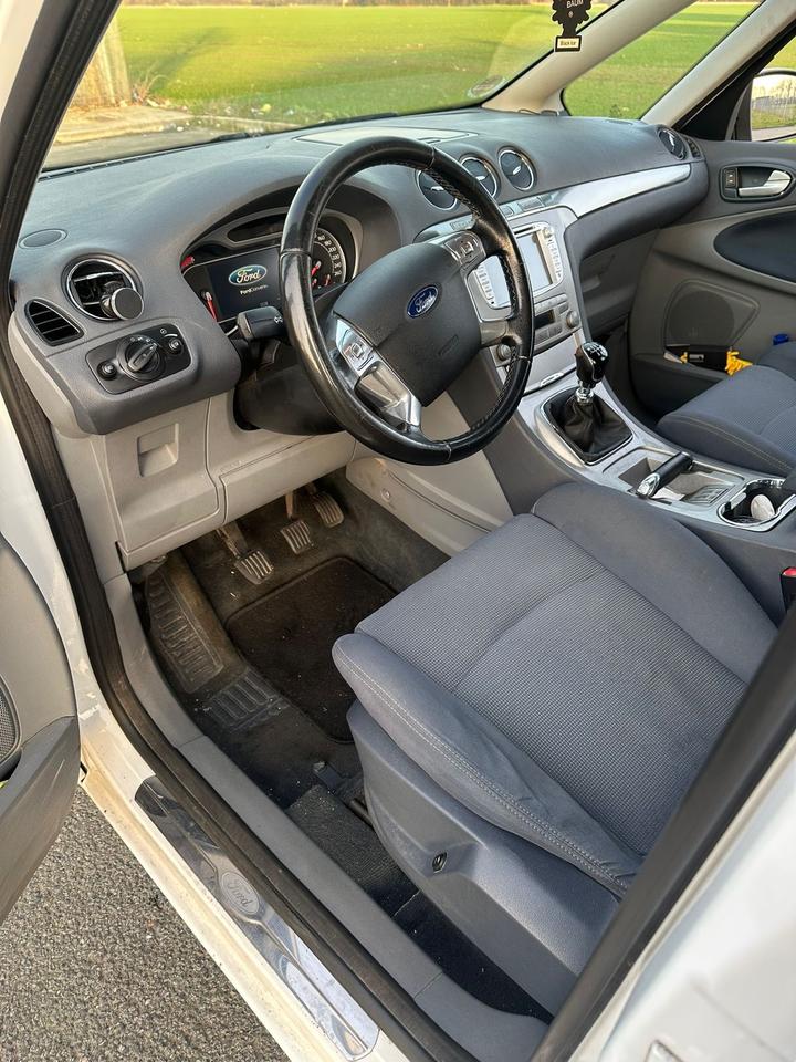 Ford S-Max 2008 — engine