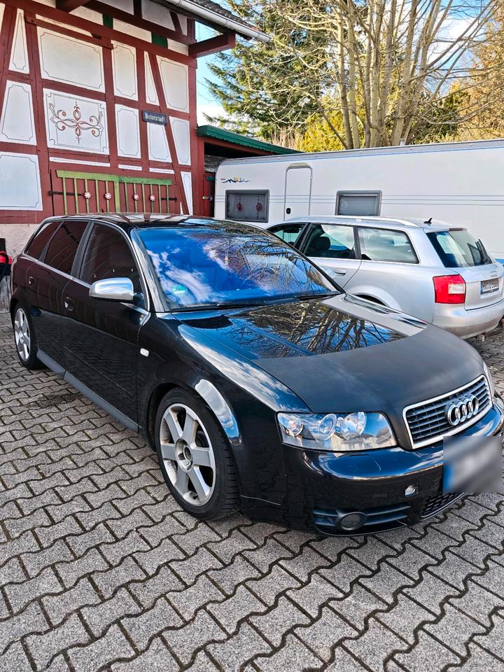 Audi S4 2004 — rear view