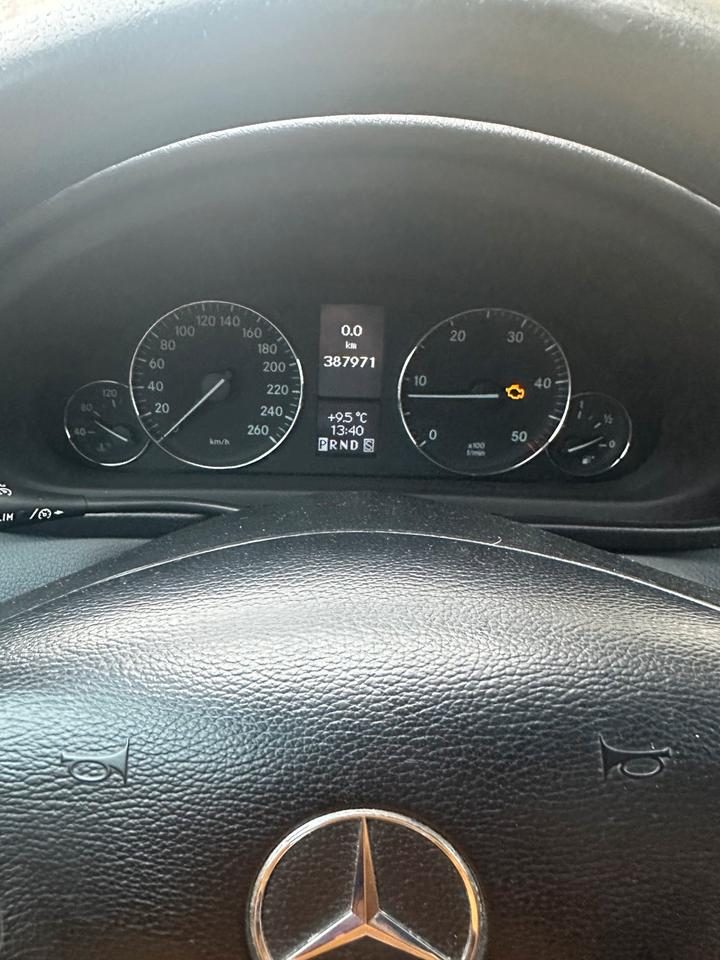 Mercedes Benz C 220 2005 — photo 9