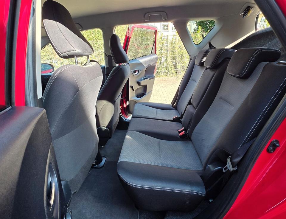 Toyota Verso 2013 — photo 12