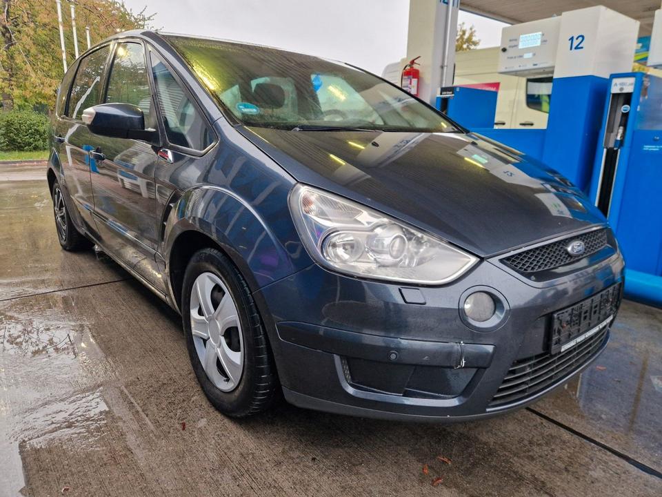 Ford S-Max 2007 — салон