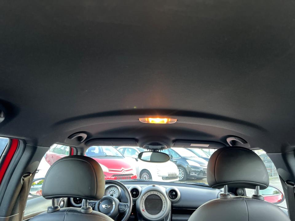 Mini Cooper S 2011 — photo 12