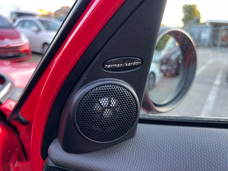 Mini Cooper S 2011 — photo 14