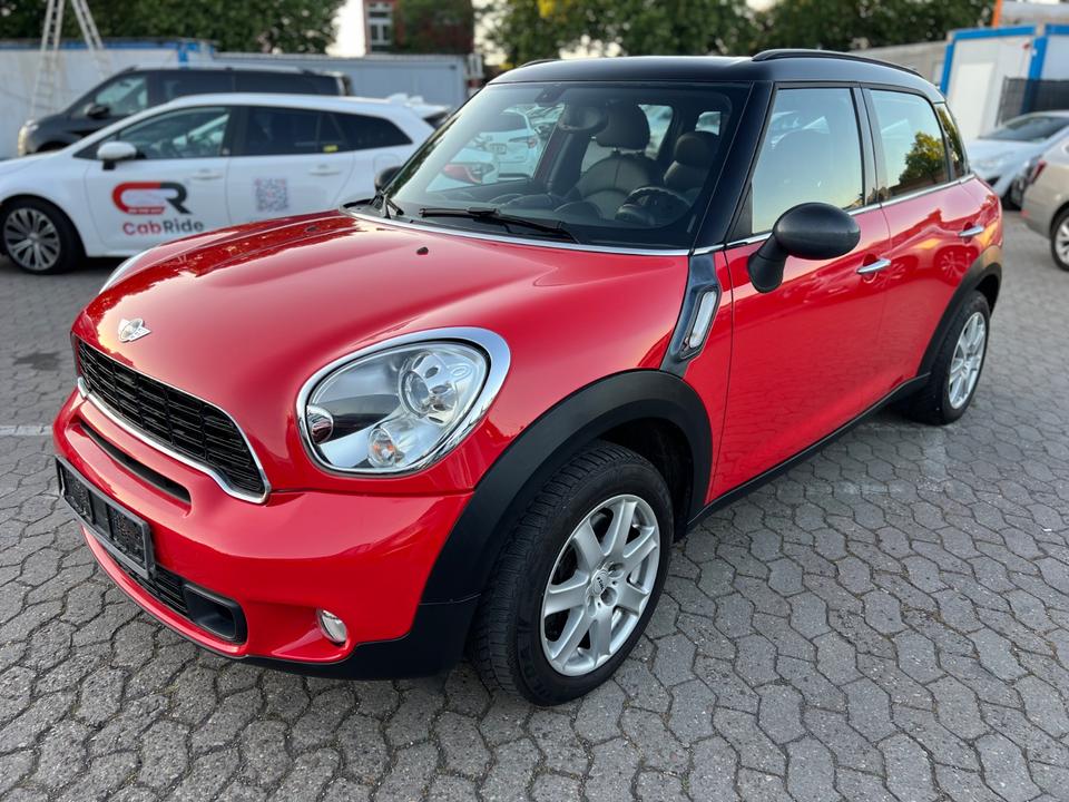 Mini Cooper S 2011 — interior