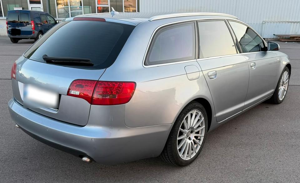 Audi A6 2007 — салон