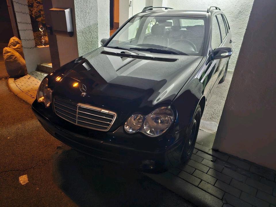 Mercedes Benz C 180 2006 — двигун
