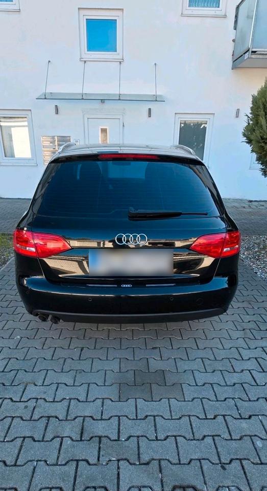 Audi A4 2009 — interior