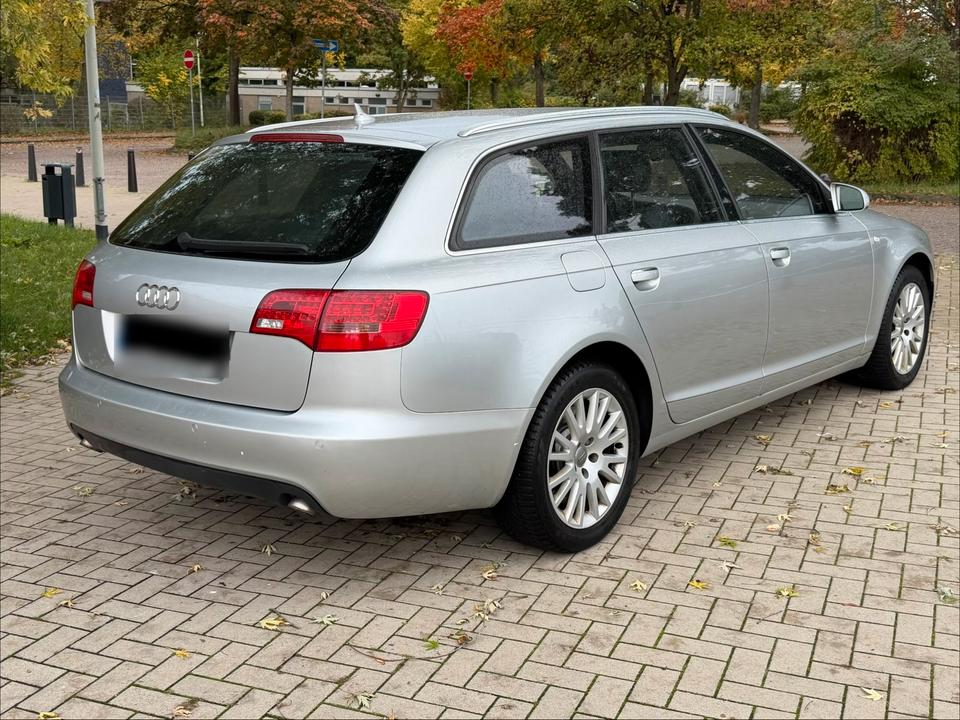 Audi A6 2006 — салон