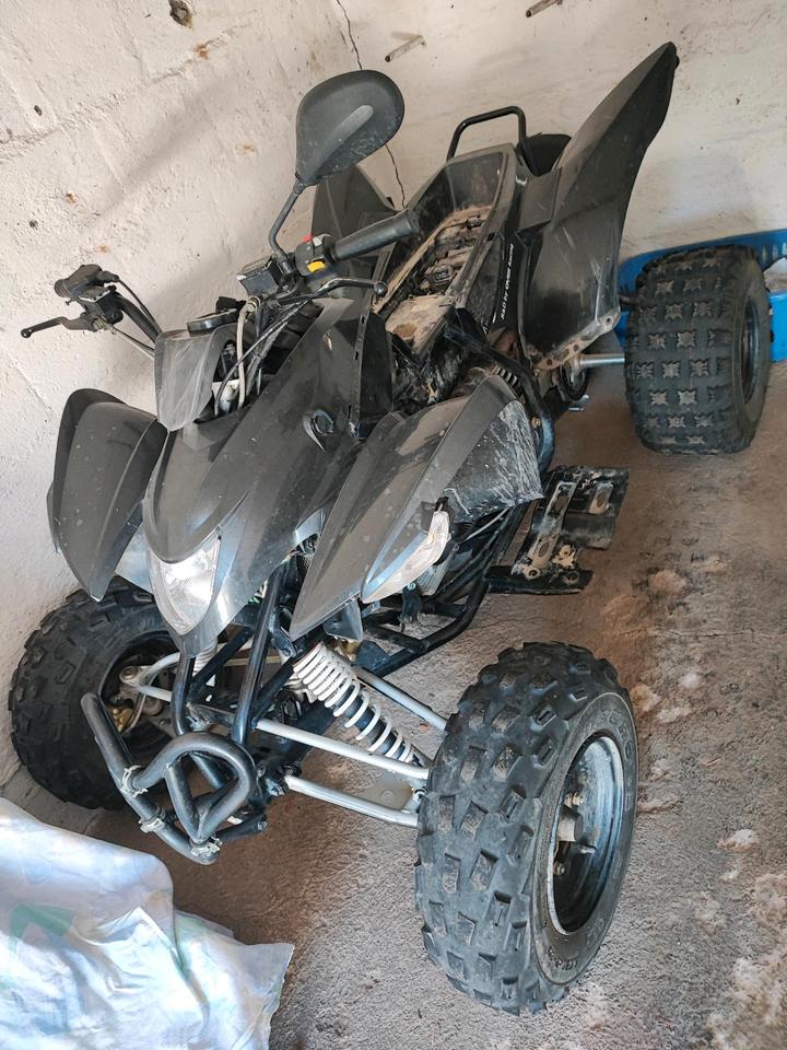 Weitere Motorräder Aeon Cobra 400 Quad mit Kurbelwellenschaden 2015 — vehicle for AFU Ukraine
