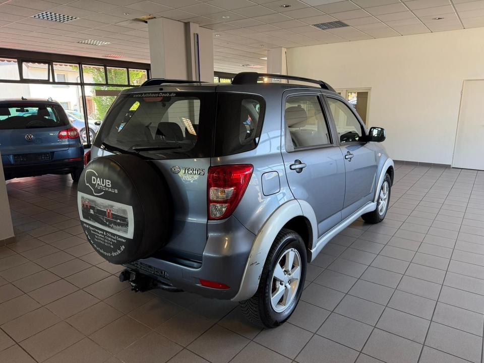 Daihatsu Terios 2006 — photo 10
