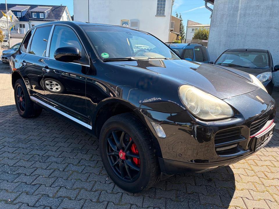 Porsche Cayenne 2007 — rear view