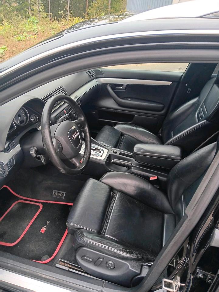Audi A4 2005 — photo 13
