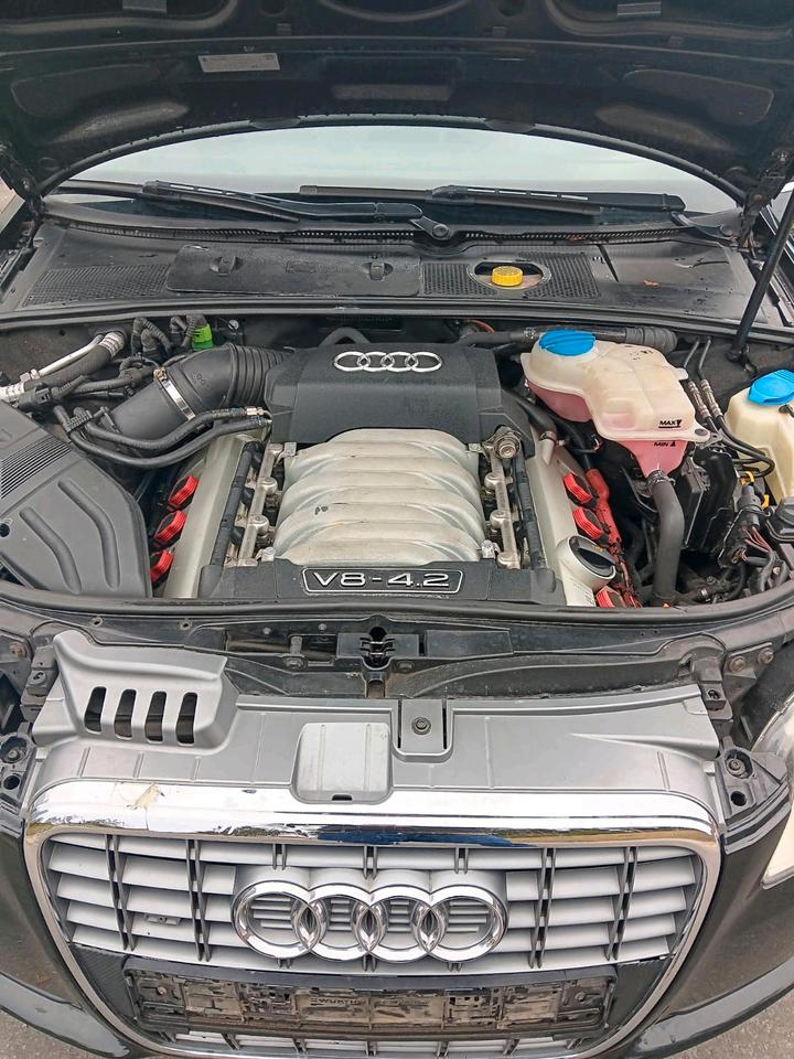 Audi A4 2005 — photo 17