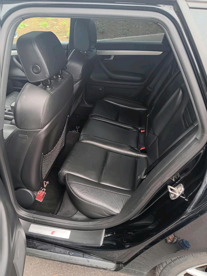 Audi A4 2005 — photo 7