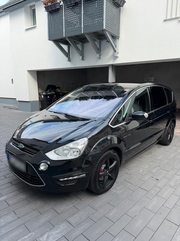 Ford S-Max 2014 — interior