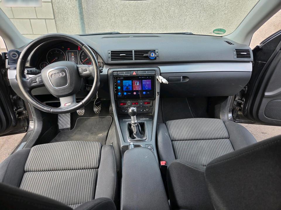 Audi A4 2007 — photo 7