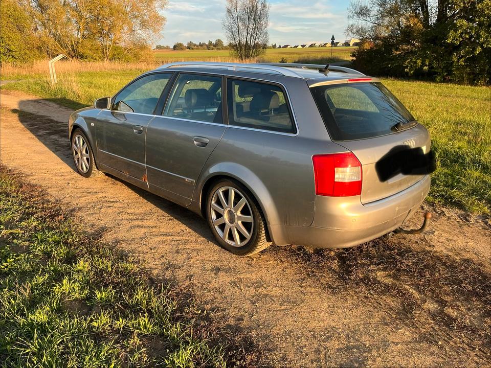 Audi A4 2004 — photo 6