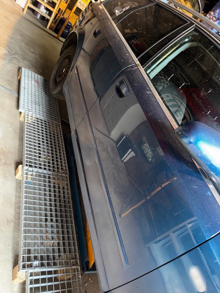 Audi A4 2004 — двигун