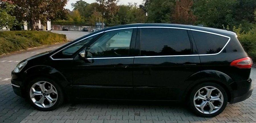 Ford S-Max 2012 — rear view