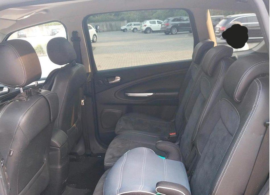 Ford S-Max 2012 — photo 6
