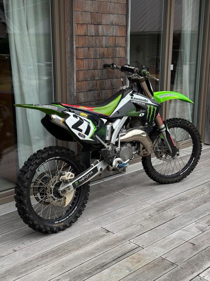 Kawasaki Gelöscht • Kawasaki kx125 Motocross (Mx) 2006 — авто для ЗСУ з Європи