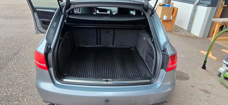 Audi A4 2010 — photo 13