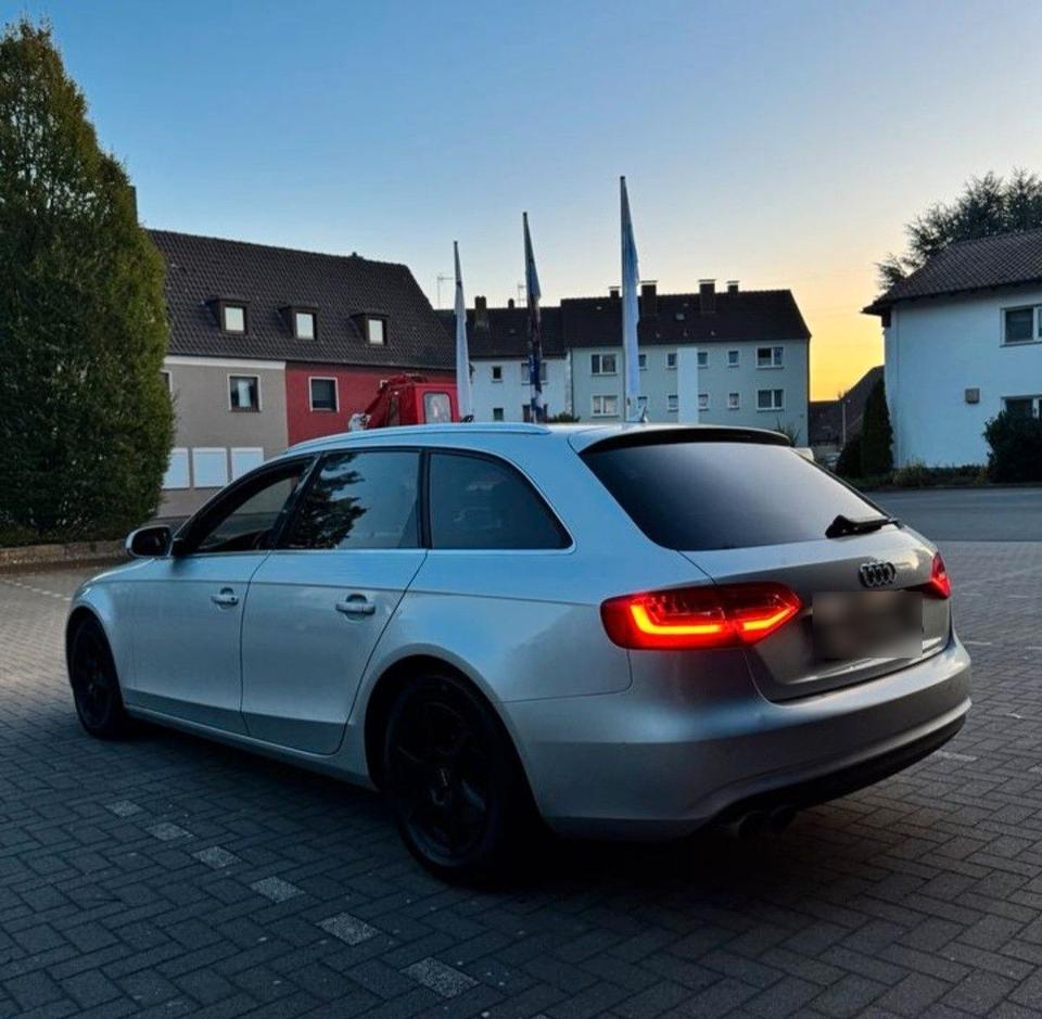 Audi A4 2014 — rear view