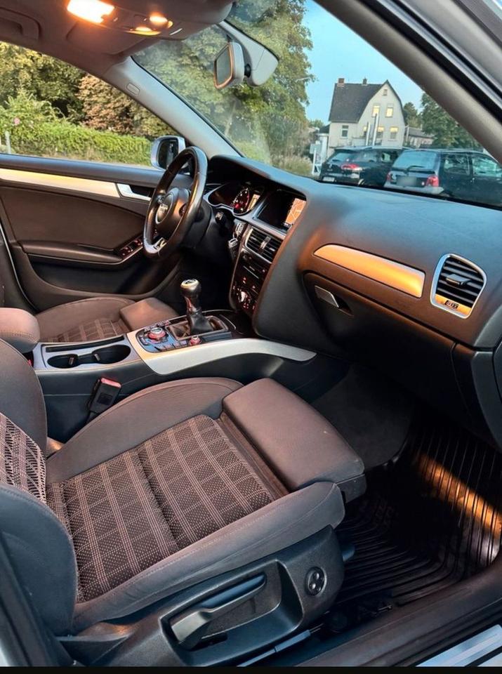 Audi A4 2014 — photo 8