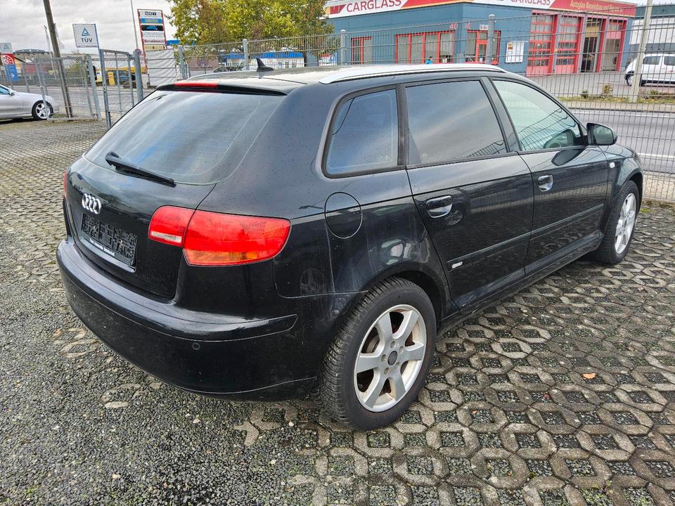 Audi A3 2006 — interior