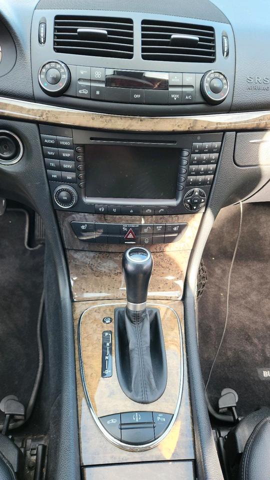 Mercedes Benz Weitere E-Klasse 2007 — photo 11