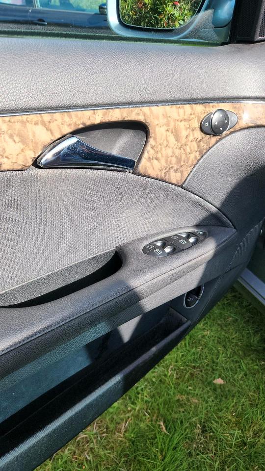 Mercedes Benz Weitere E-Klasse 2007 — photo 13