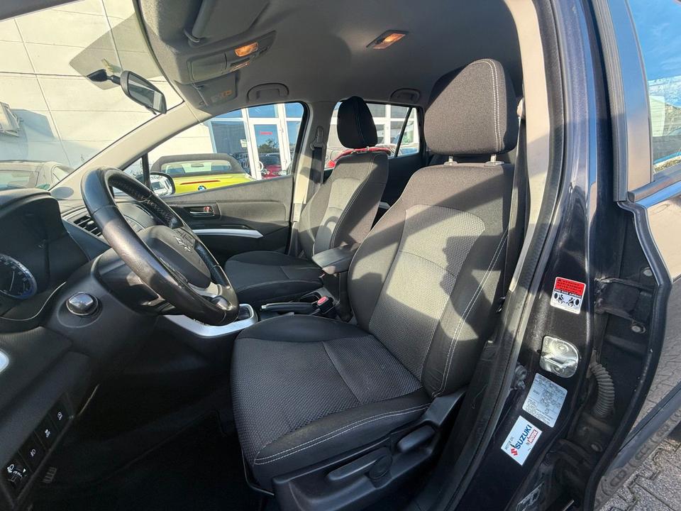 Suzuki SX4 2013 — photo 14