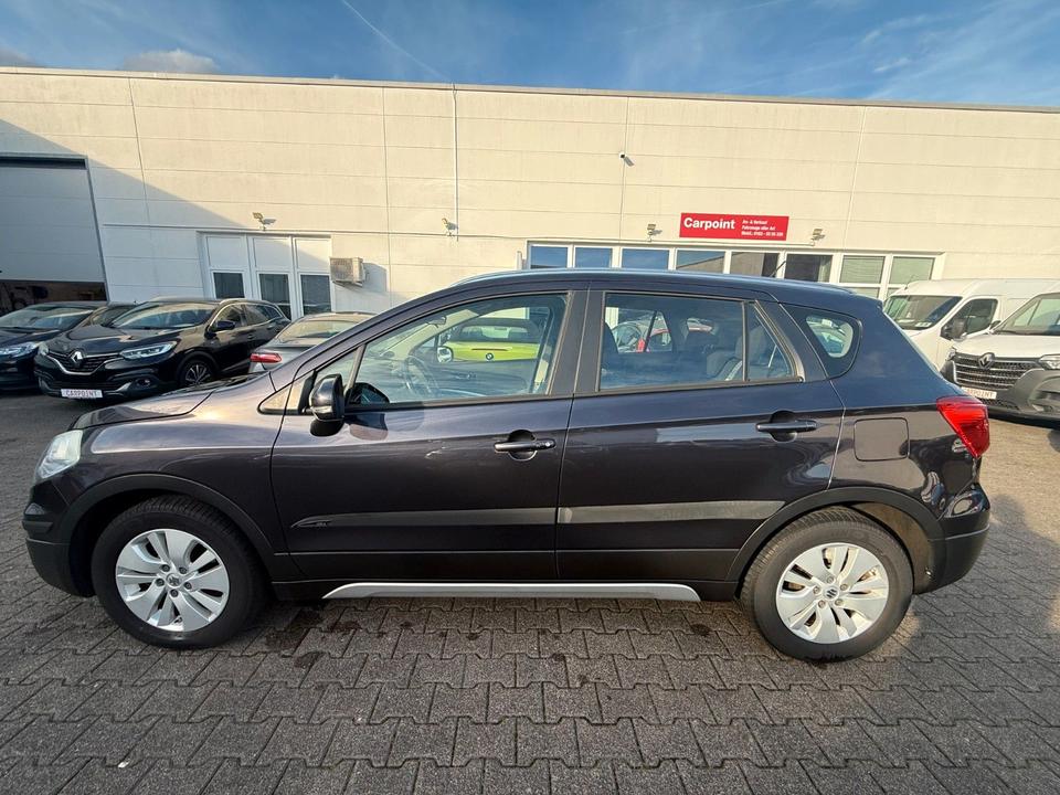 Suzuki SX4 2013 — photo 8