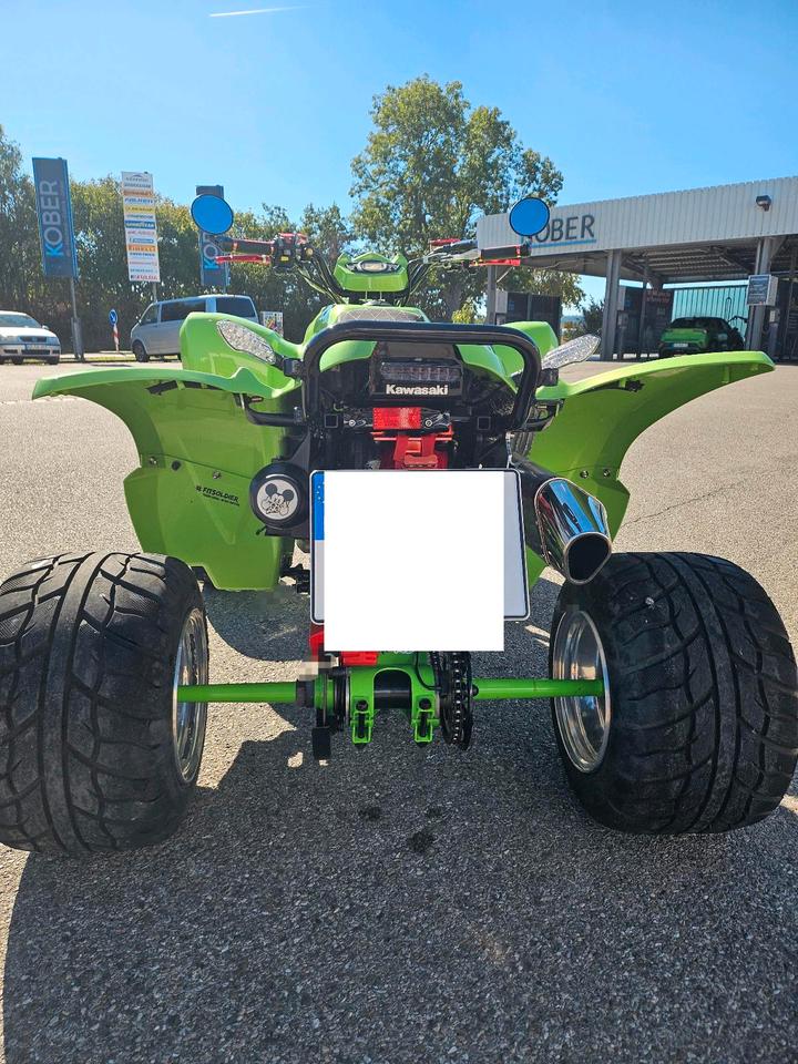 Weitere Motorräder Quad Luxxon Adly 320, 2009