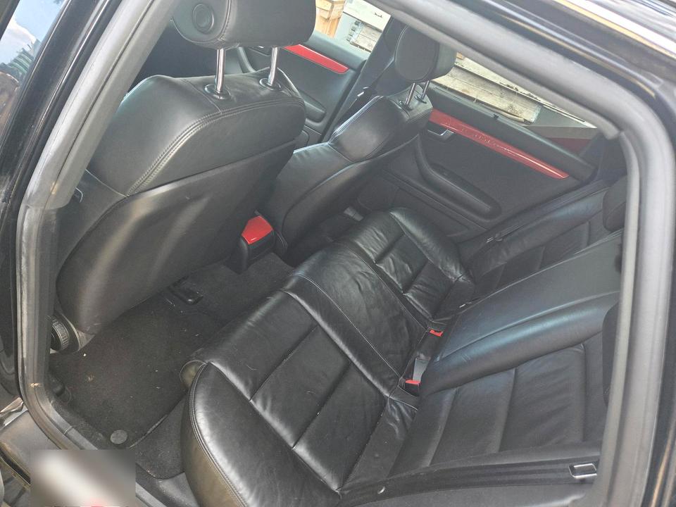 Audi A4 2007 — engine